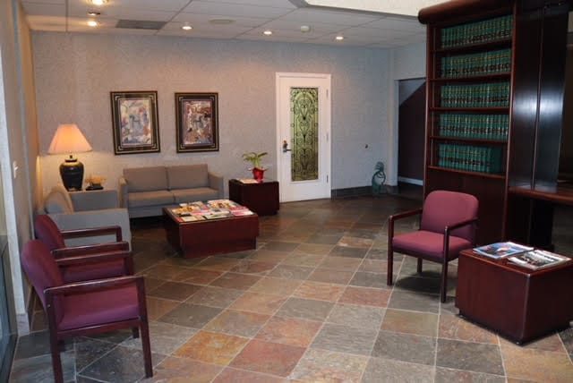 More Photos Of 844 E Sahara Ave, Las Vegas Loft Creative Space For Lease