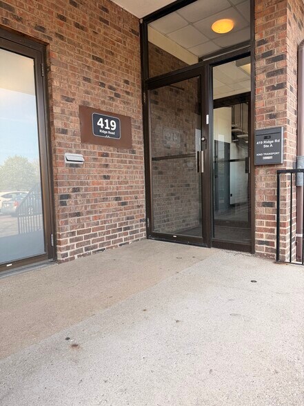 More Photos Of 417-435 Ridge Rd, Munster Unknown For Lease