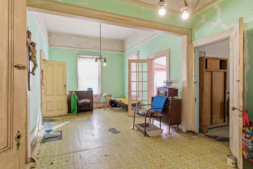 More Photos Of 1028 S Gage Ave, Los Angeles Land For Sale