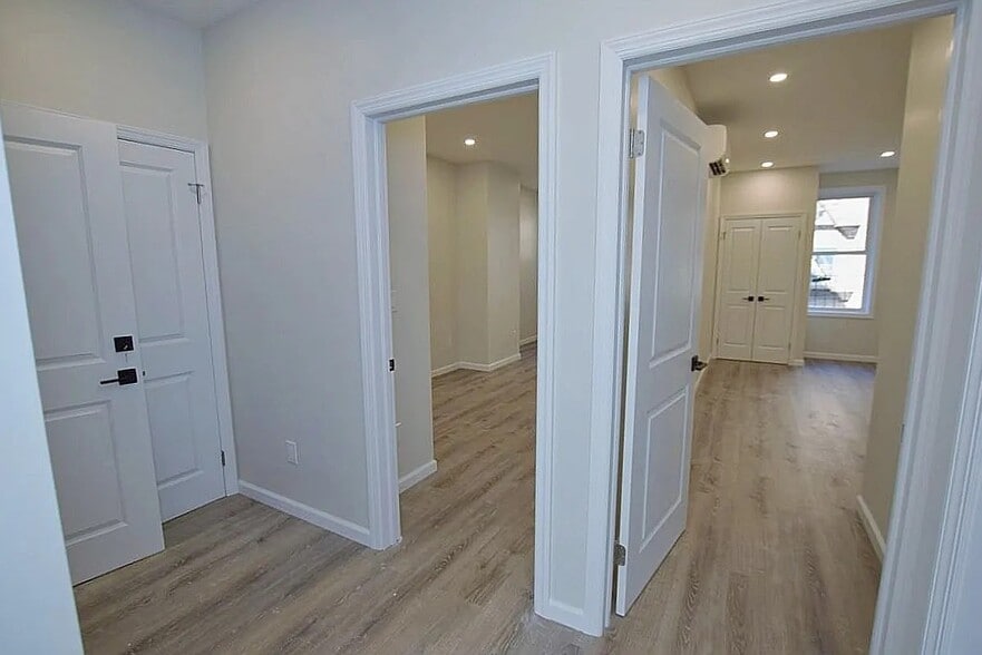 More Photos Of 3931 47th Ave, Sunnyside Storefront Retail Office For Sale