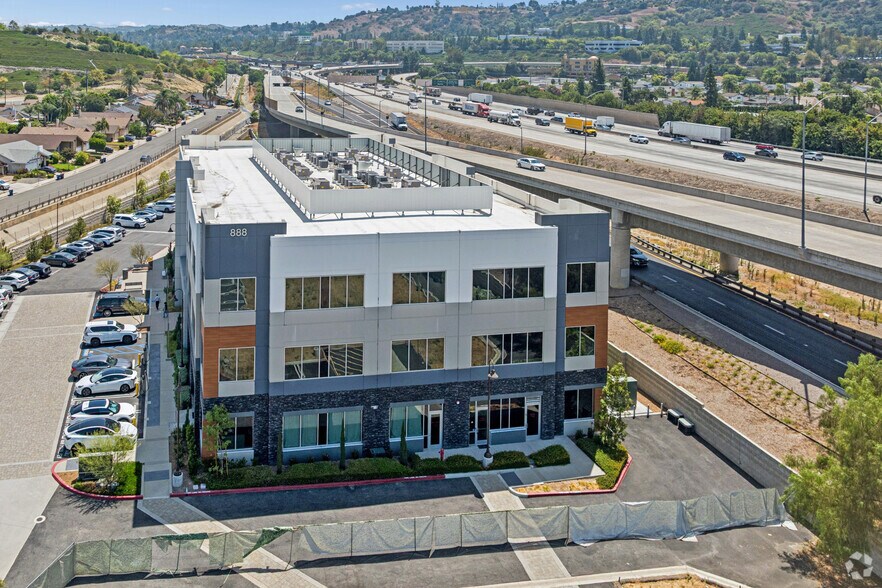 More Photos Of 888 S Brea Canyon Rd, Diamond Bar Medical For Lease