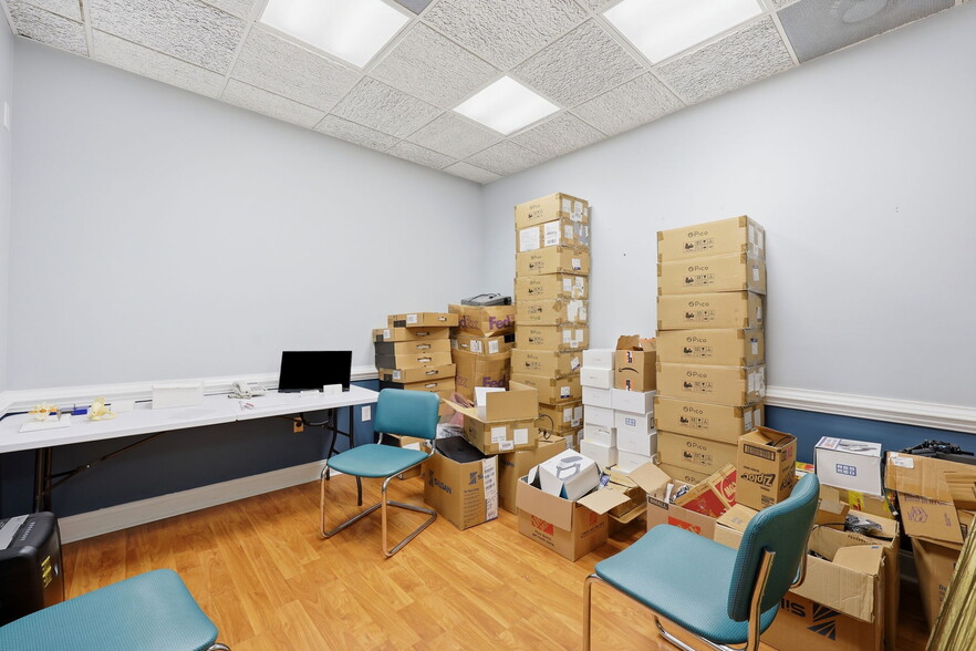 More Photos Of 502 McKnight Dr, Knightdale Medical For Sale