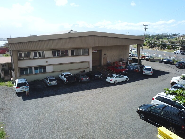 More Photos Of 200 Waiehu Beach Rd, Wailuku Warehouse For Sale