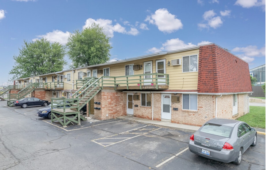 More Photos Of 5311 N Detroit Ave, Toledo Apartments For Sale