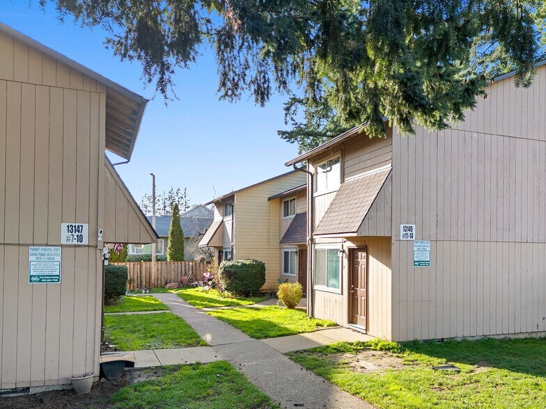 More Photos Of 13145 SE Division St, Portland Apartments For Sale