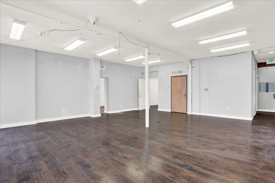 More Photos Of 762 Kalamath St, Denver Industrial For Sale