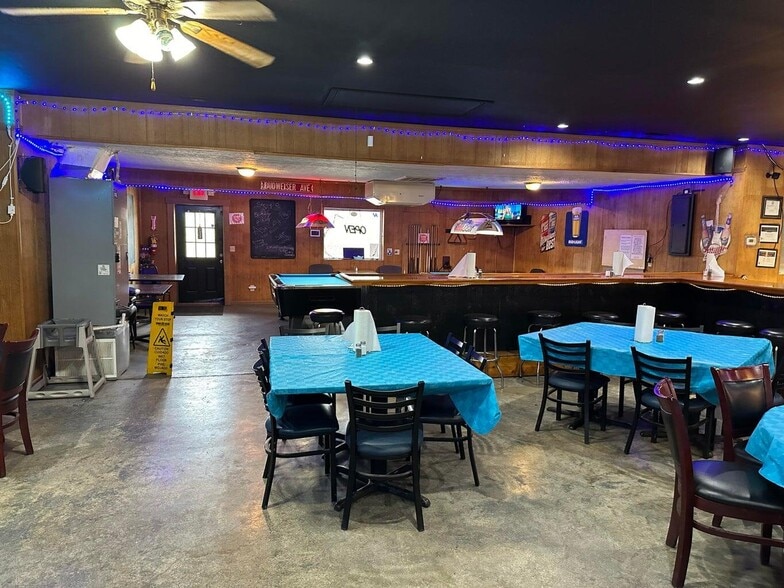 More Photos Of 7475 US Highway 27 N, Cynthiana General Retail For Sale