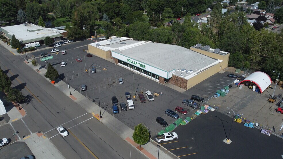 More Photos Of 2300 Resort St, Baker City Freestanding For Sale