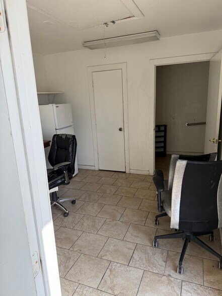 More Photos Of 314 E Veterans Memorial Blvd, Killeen Freestanding For Lease