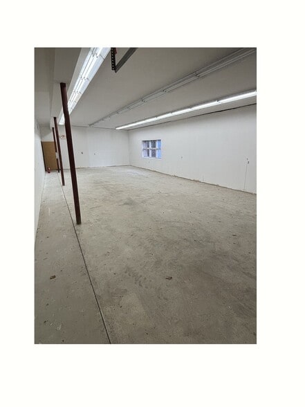More Photos Of 409 Hazel Ave, Ewing Warehouse For Sale