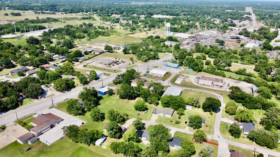 More Photos Of 206 S Columbia Dr, West Columbia Office Residential For Sale