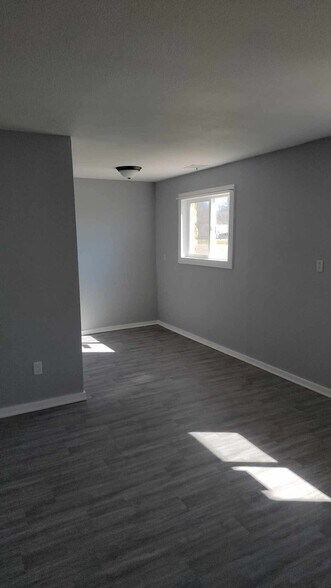 More Photos Of 124 W 8th St, Douglass Apartments For Sale