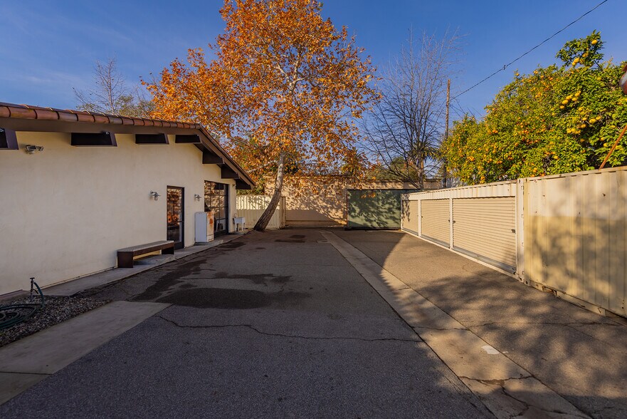 More Photos Of 110 W Ojai Ave, Ojai Storefront Retail Office For Sale