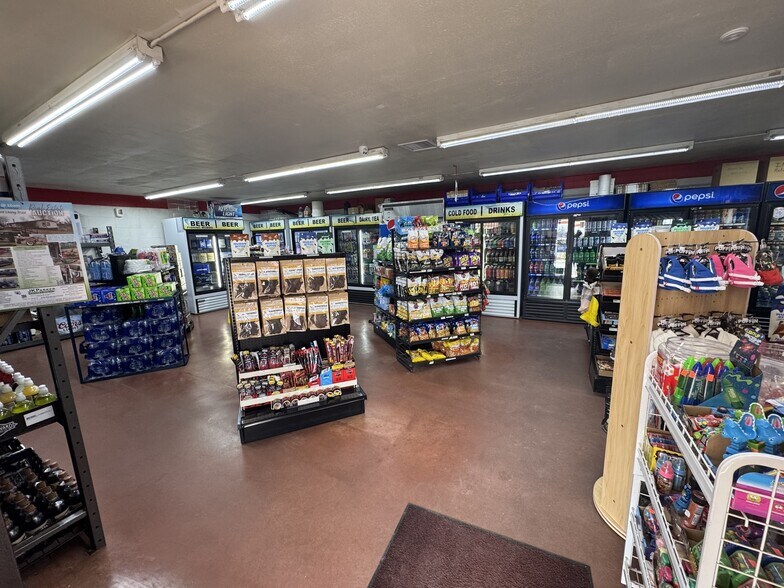 More Photos Of 12001 Slaughterville Rd, Lexington Convenience Store For Sale