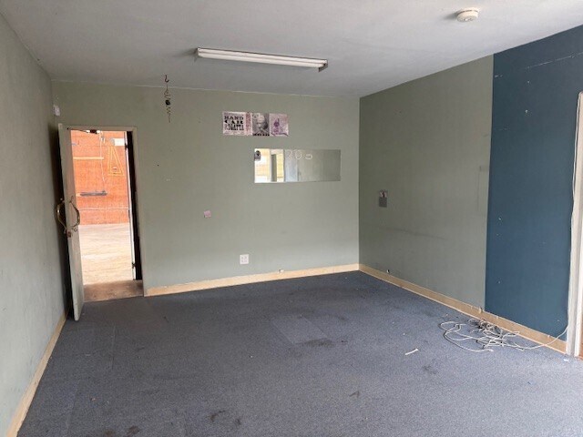 More Photos Of 1036 Ashby Ave, Berkeley Showroom For Lease