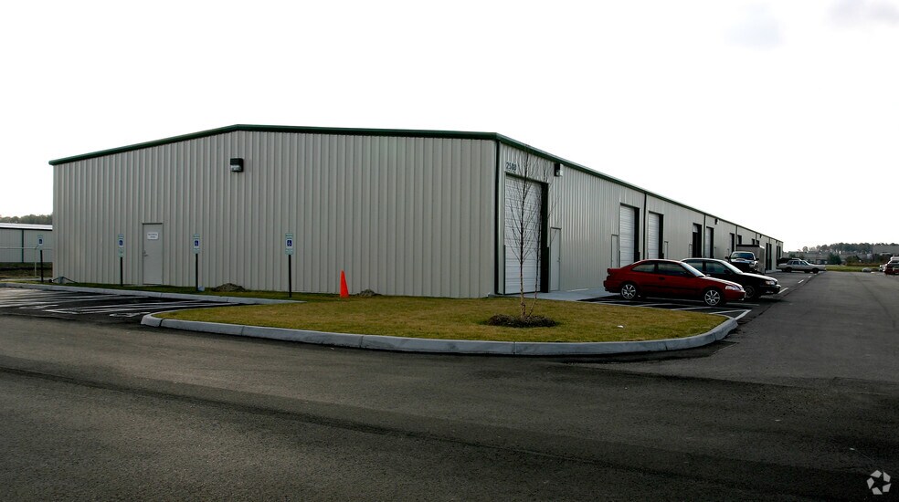 More Photos Of 2589 Quality Ct, Virginia Beach Warehouse For Lease