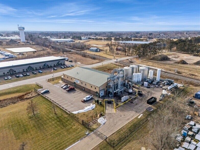 More Photos Of 100 Isanti Pky NE, Isanti Warehouse For Sale