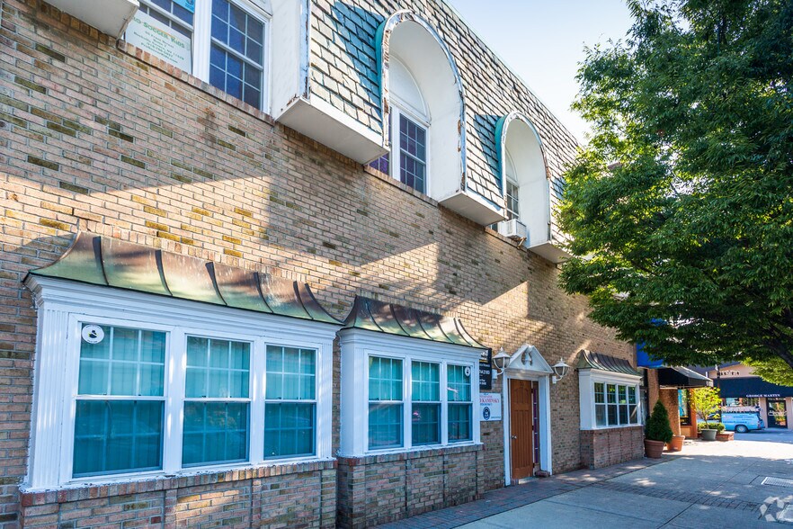 More Photos Of 55 Front St, Rockville Centre Office For Lease