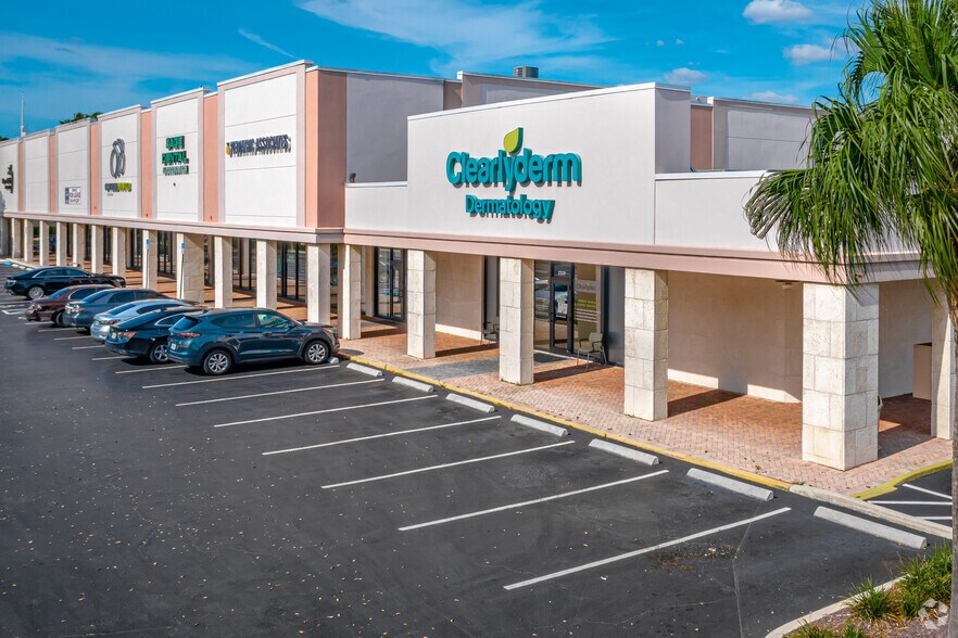 More Photos Of 6151 N Federal Hwy, Fort Lauderdale Unknown For Lease