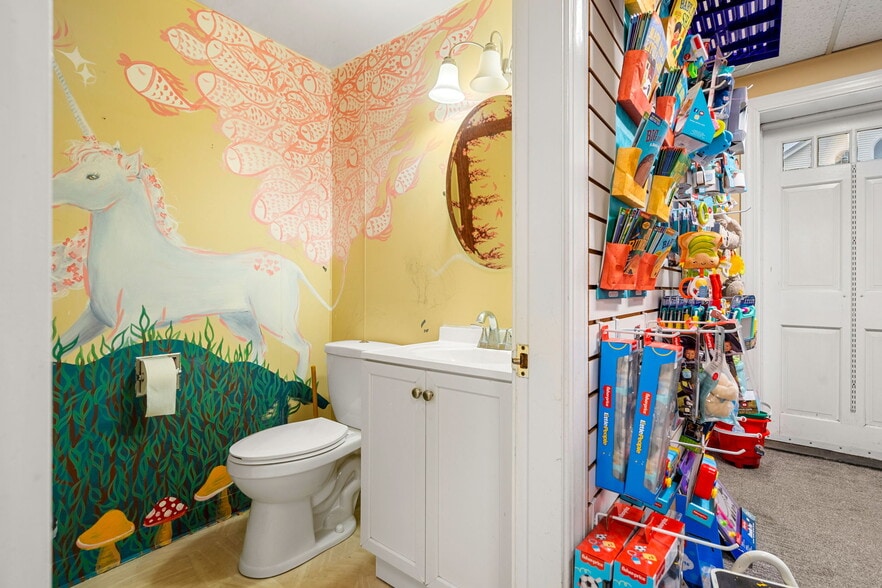 More Photos Of 504 Main St, Medfield Office For Sale