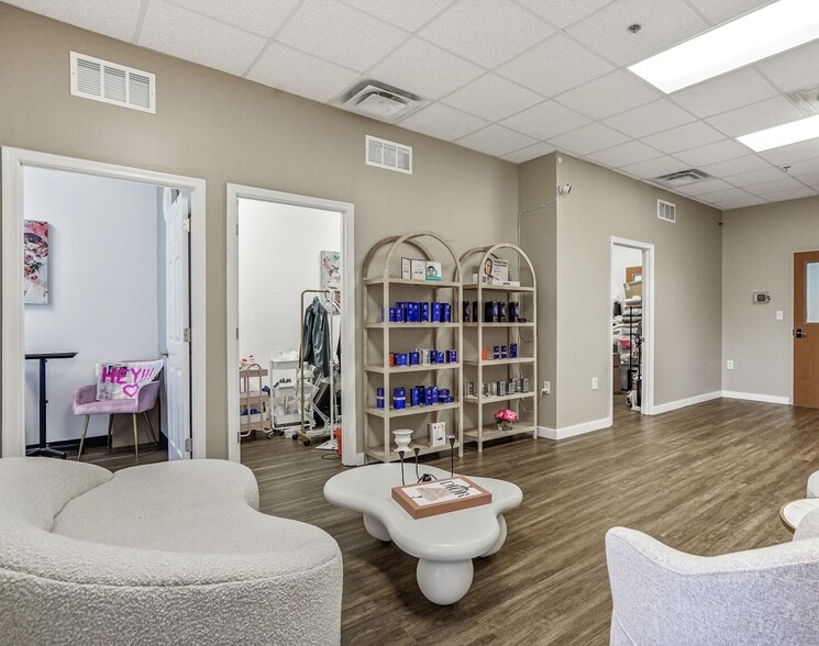 More Photos Of 7121 Leesburg Pike, Falls Church Storefront Retail Office For Sale