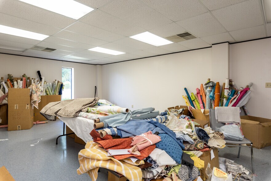 More Photos Of 5211 Union Rd., Gastonia Warehouse For Sale