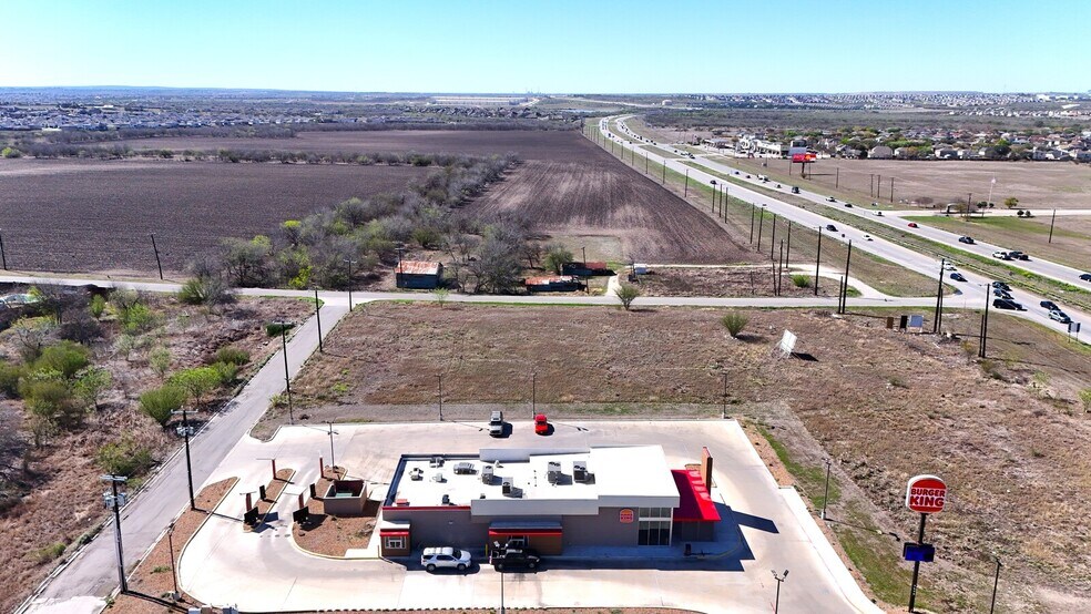 More Photos Of 1604 E Loop & Lower Seguin Rd, Converse Land For Lease