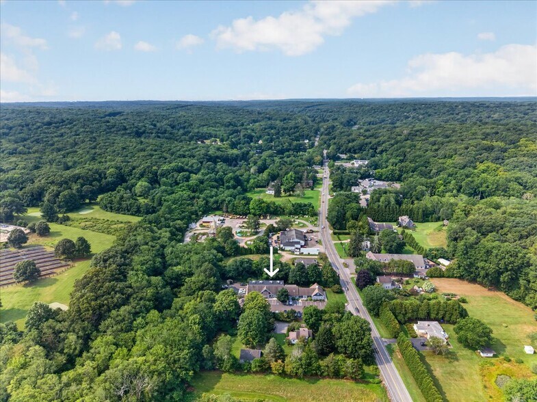 More Photos Of 147 Westbrook Rd, Essex Office For Sale