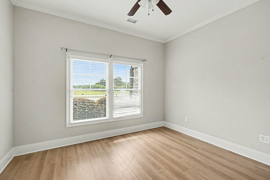 More Photos Of 132 Byrd Way, Warner Robins Office For Sale