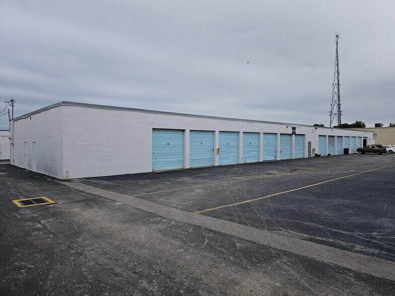 More Photos Of 1233 Old Dixie Hwy, Lake Park Warehouse For Sale