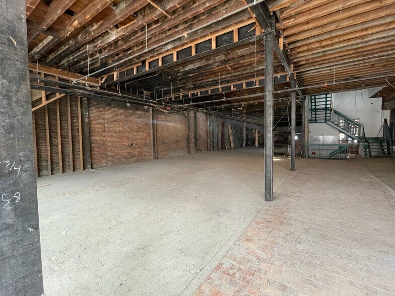 More Photos Of 232 Front St, Belleville Storefront Retail Residential For Sale