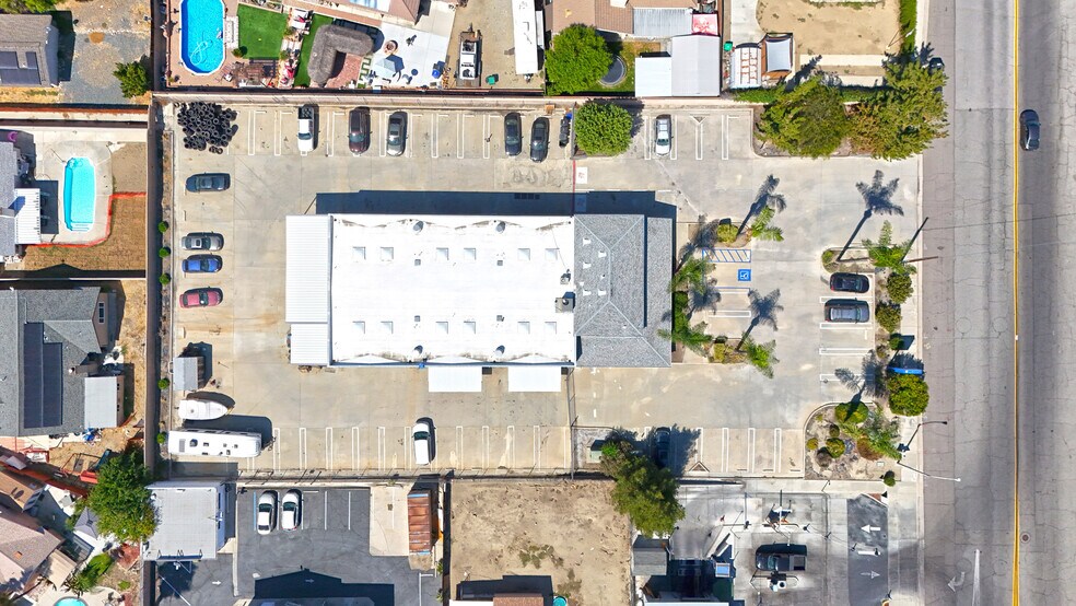 More Photos Of 111 N Soboba St, Hemet Auto Repair For Sale