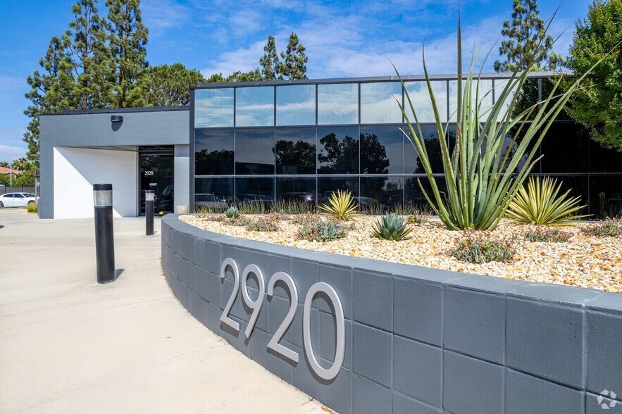 More Photos Of 2930 Inland Empire Blvd, Ontario Unknown For Lease