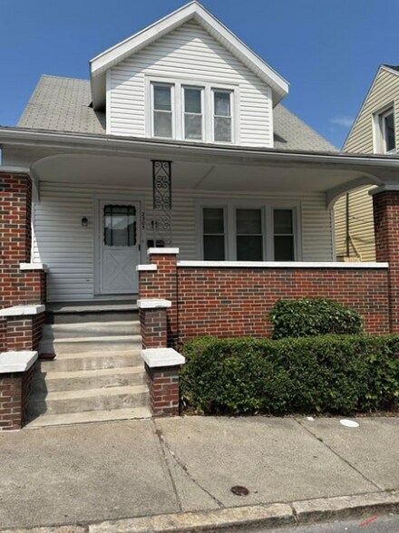 Primary Photo Of 2303 15th St, Troy Storefront For Sale