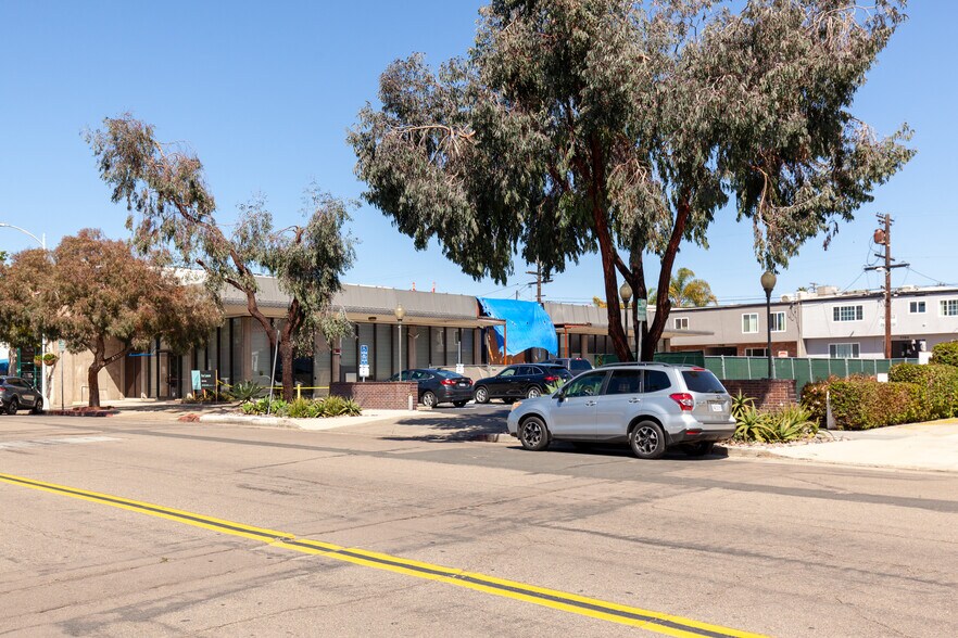 More Photos Of 7733 Girard Ave, La Jolla Land For Sale