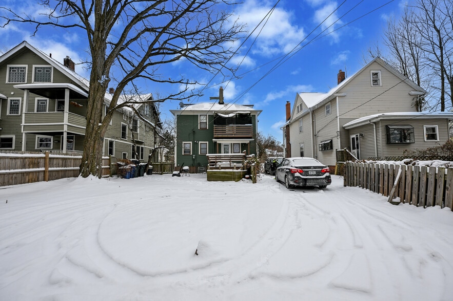 More Photos Of 2869 Hampshire Rd, Cleveland Heights Multifamily For Sale