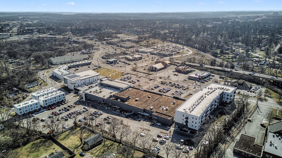 More Photos Of 2710 Old Lebanon Pike, Nashville Unknown For Lease