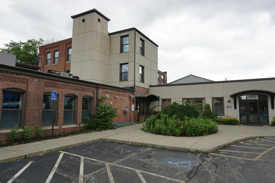 Primary Photo Of 162 Old Colony Ave, Quincy Office For Lease