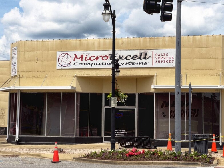More Photos Of 101 Broad St, Gadsden Office For Sale