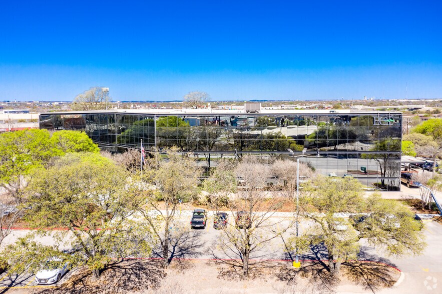 More Photos Of 4615 Walzem Rd, San Antonio Office For Lease