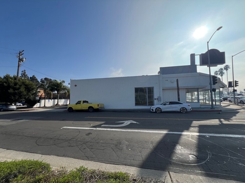 More Photos Of 20502 Hawthorne Blvd, Torrance Freestanding For Lease