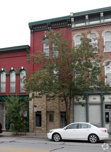 More Photos Of 1006 Main St, Lafayette Storefront Retail Residential For Lease