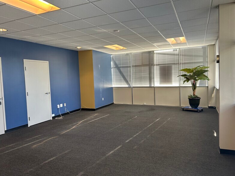 More Photos Of 168-170 Santa Clara Ave, Oakland Medical For Lease