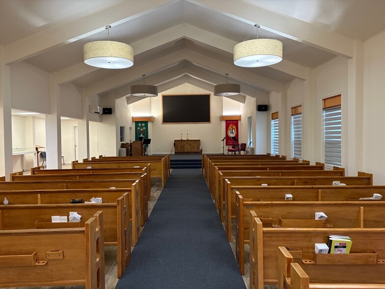 More Photos Of 2106 Palolo Ave, Honolulu Religious Facility For Sale