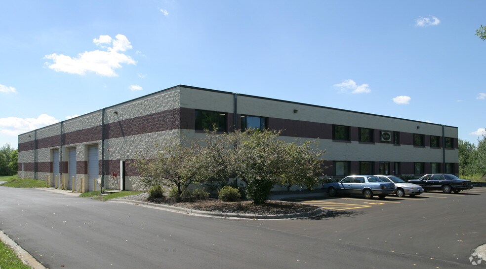 More Photos Of 3074 84th Ln NE, Blaine Manufacturing For Lease
