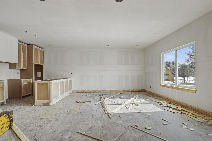 More Photos Of 1244 S Quincy Ave, Tulsa Multifamily For Sale
