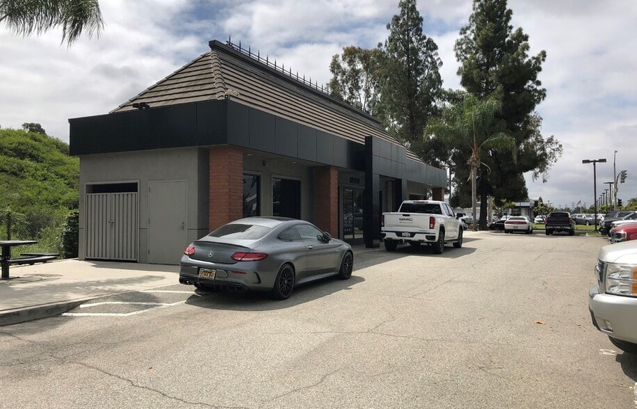 More Photos Of 18120 Studebaker Rd, Cerritos Auto Dealership For Sale