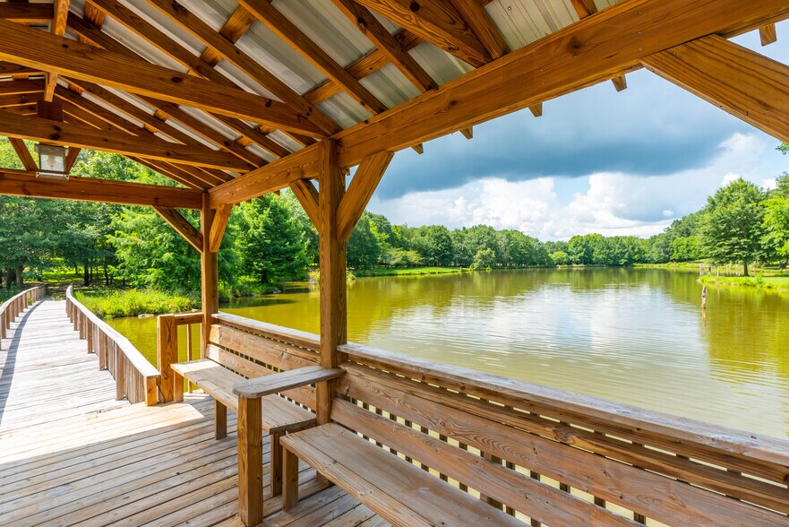 More Photos Of 565 Owens Gin Rd NE, Calhoun Lodge Meeting Hall For Sale