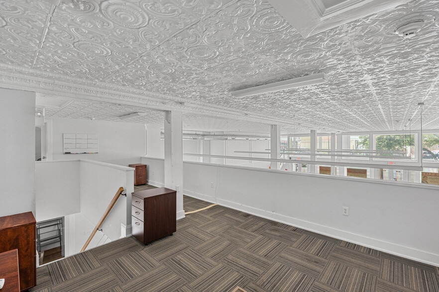 More Photos Of 408-410 Martin Luther King Jr Blvd, Savannah Storefront Retail Residential For Sale