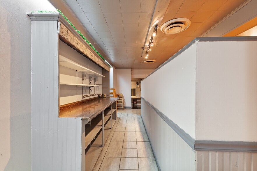 More Photos Of 194-198 Main St, Emmaus Restaurant For Sale